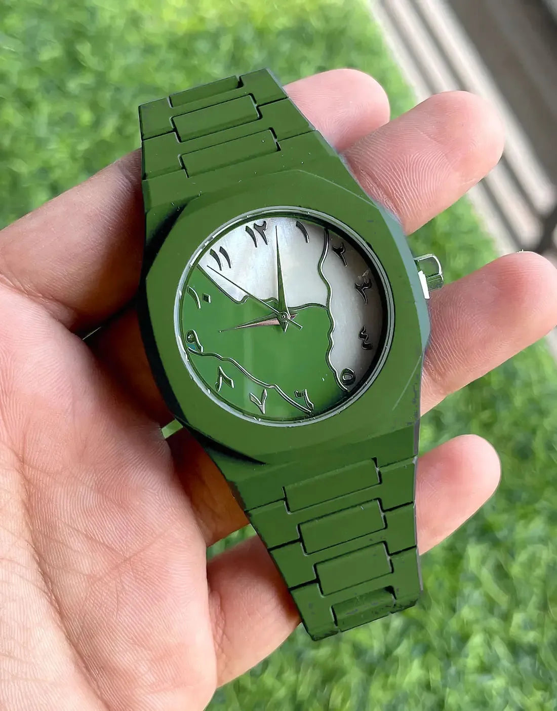 Luxury Aura Arabic Watch for Men | Perfect for Gifts